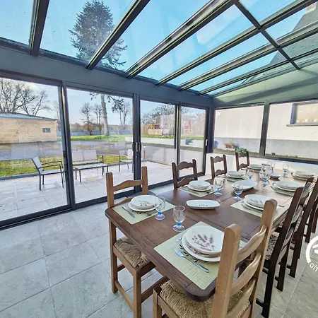 Du Lavoir, 8 Personnes Vakantiehuis