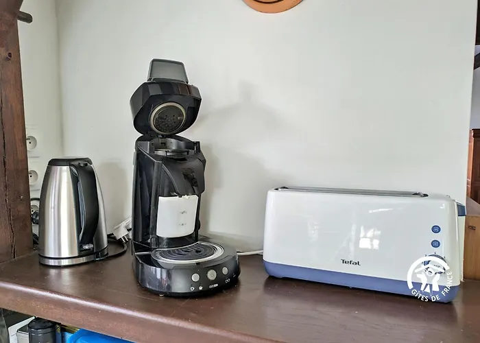 Du Lavoir, 8 Personnes Chammes