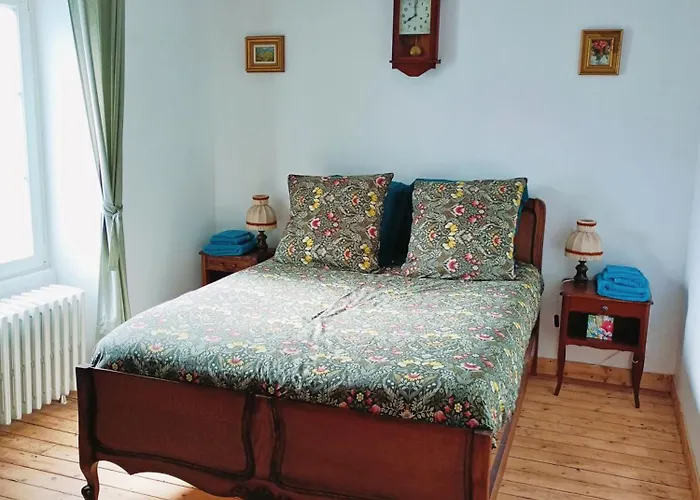 Du Lavoir, 8 Personnes בית נופש