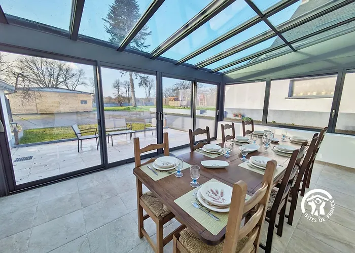 Du Lavoir, 8 Personnes בית נופש